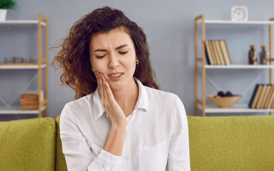 How to Manage Nerve Pain After Tooth Extraction?
