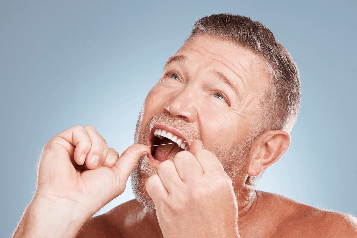 Best Time to Floss: Morning or Night?